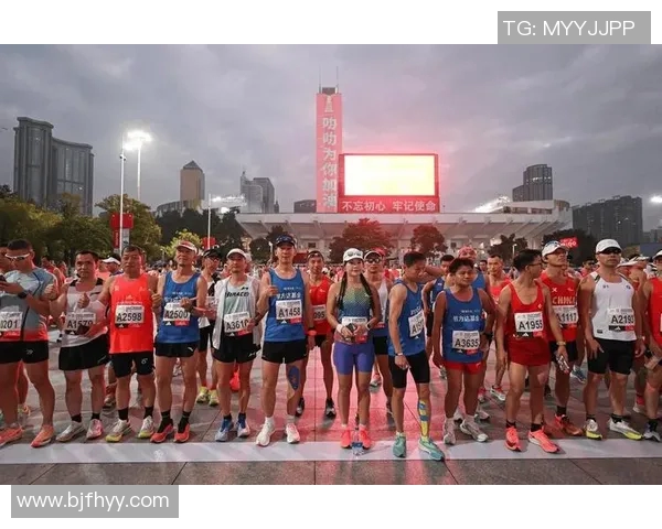 广州飞盘队在城市马拉松中的拼搏历程与奋斗精神分享