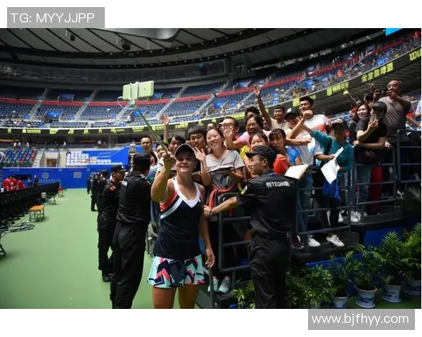 赛后分析:上海网球队与重庆网球队技术对抗的精彩瞬间与战术解析 赛后分析:上海网球队与重庆网球队技术对抗的精彩瞬间与战术解析