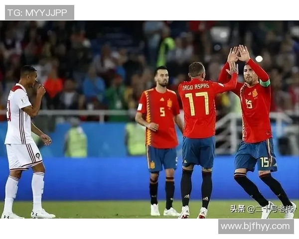 南京足球队以81分领跑世界杯积分榜展现强大实力和团队合作精神 南京足球队以81分领跑世界杯积分榜展现强大实力和团队合作精神